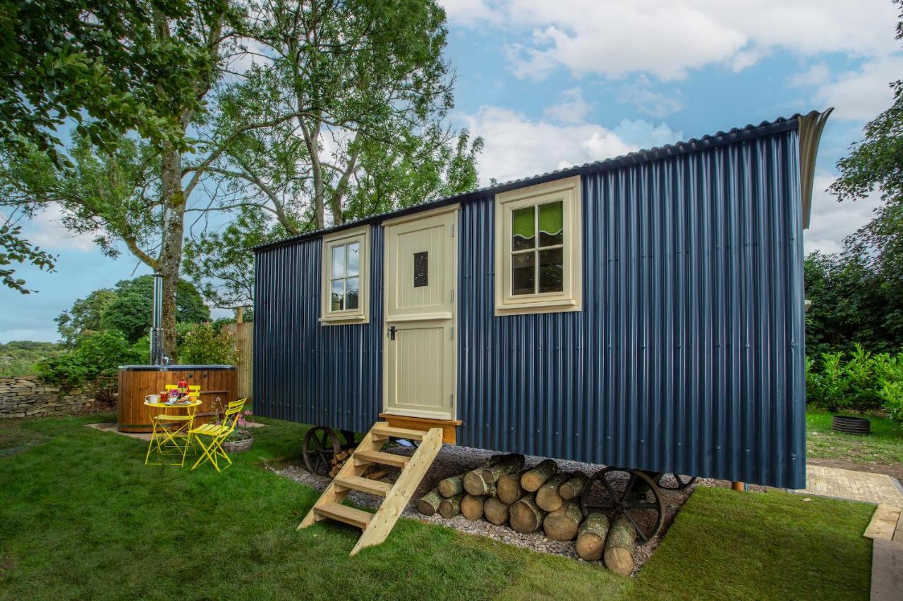 Shepherds Huts  Cotswolds